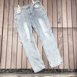 TIGER KING Blue Denim Tiger Back Pocket Jeans